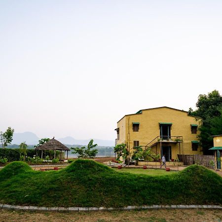 The Satpura Panchtatva Villa Khāpa Buitenkant foto