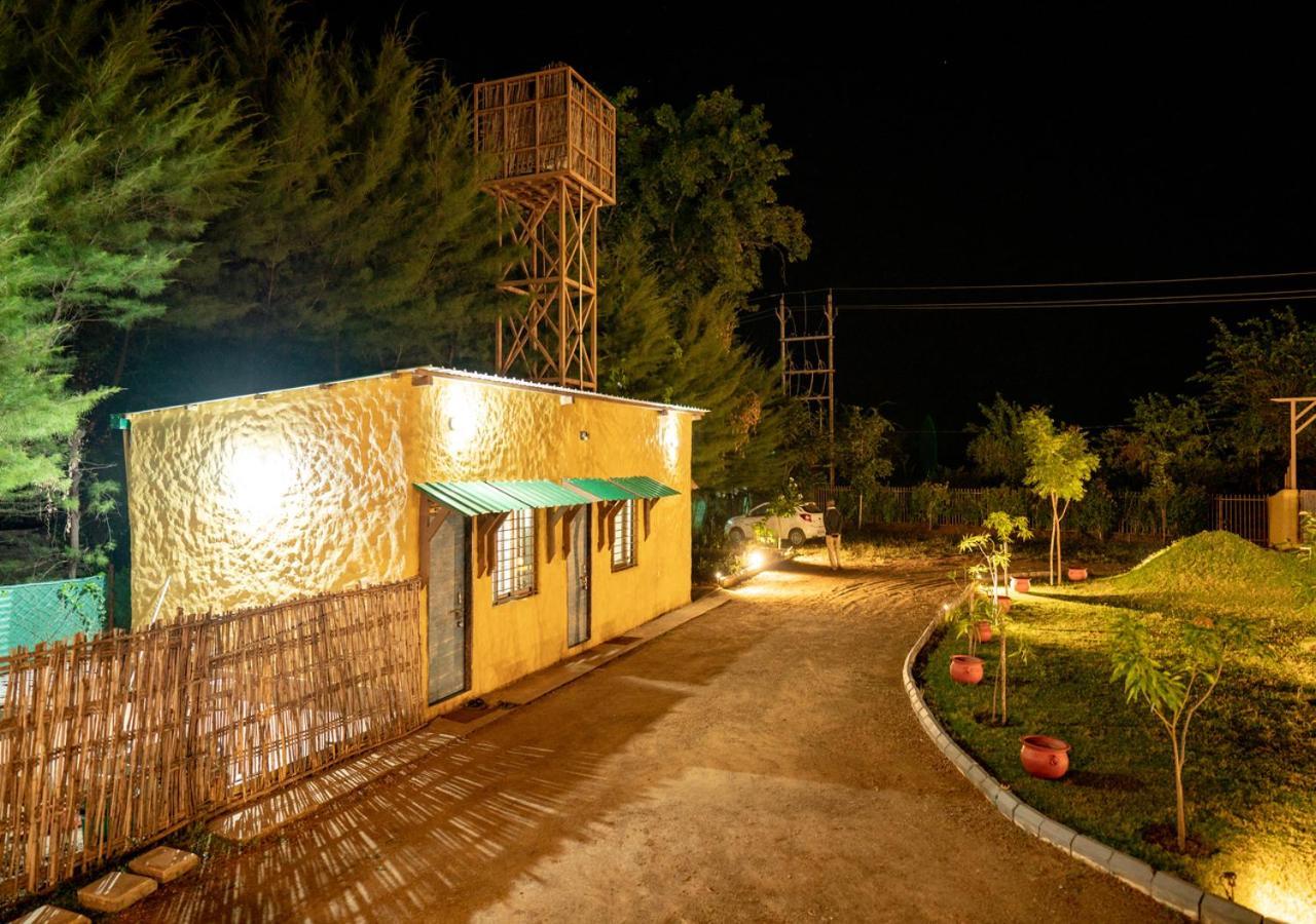 The Satpura Panchtatva Villa Khāpa Buitenkant foto